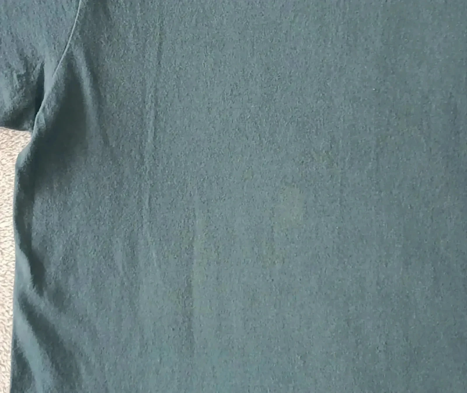 Camiseta Puma verde com Logo branco Tamanho XL – photo 8